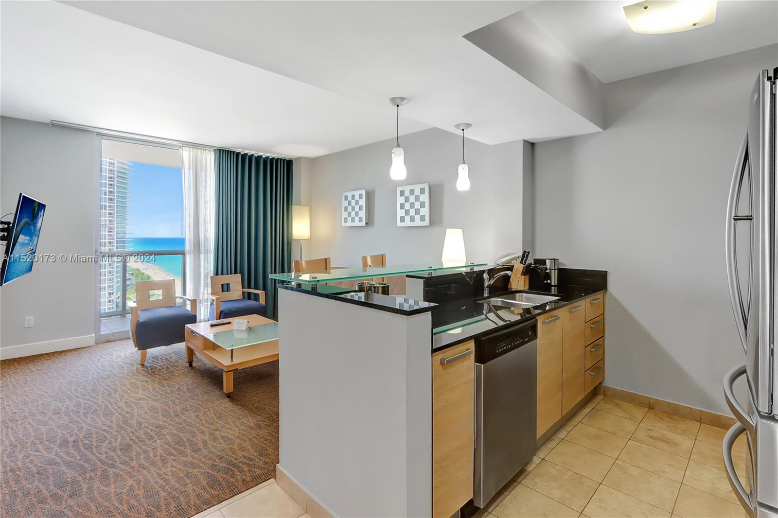 18683 Collins Ave 2505, Sunny Isles Beach, Florida 33160, 1 Bedroom Bedrooms, ,1 BathroomBathrooms,Residentiallease,For Rent,18683 Collins Ave 2505,A11520173