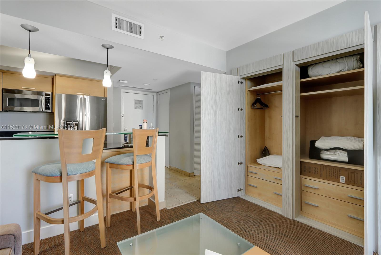 18683 Collins Ave 2505, Sunny Isles Beach, Florida 33160, 1 Bedroom Bedrooms, ,1 BathroomBathrooms,Residentiallease,For Rent,18683 Collins Ave 2505,A11520173
