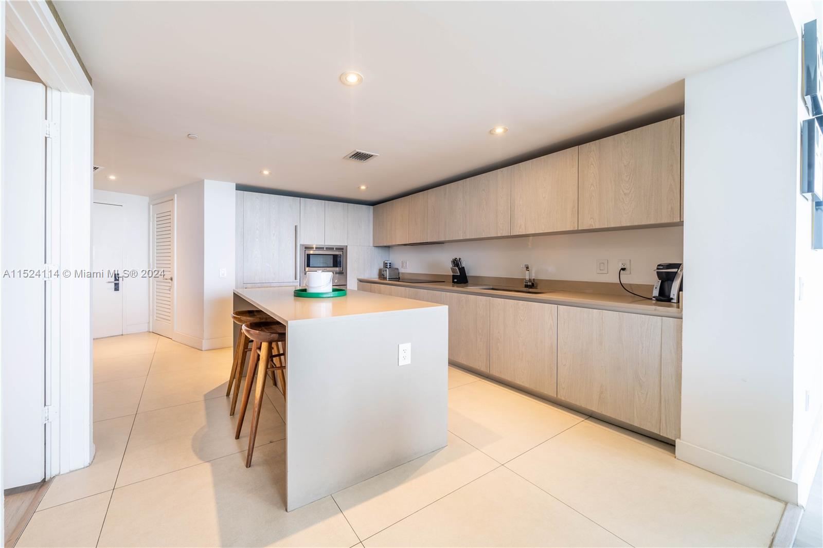 4111 S Ocean Dr 3112, Hollywood, Florida 33019, 1 Bedroom Bedrooms, ,1 BathroomBathrooms,Residential,For Sale,4111 S Ocean Dr 3112,A11524114