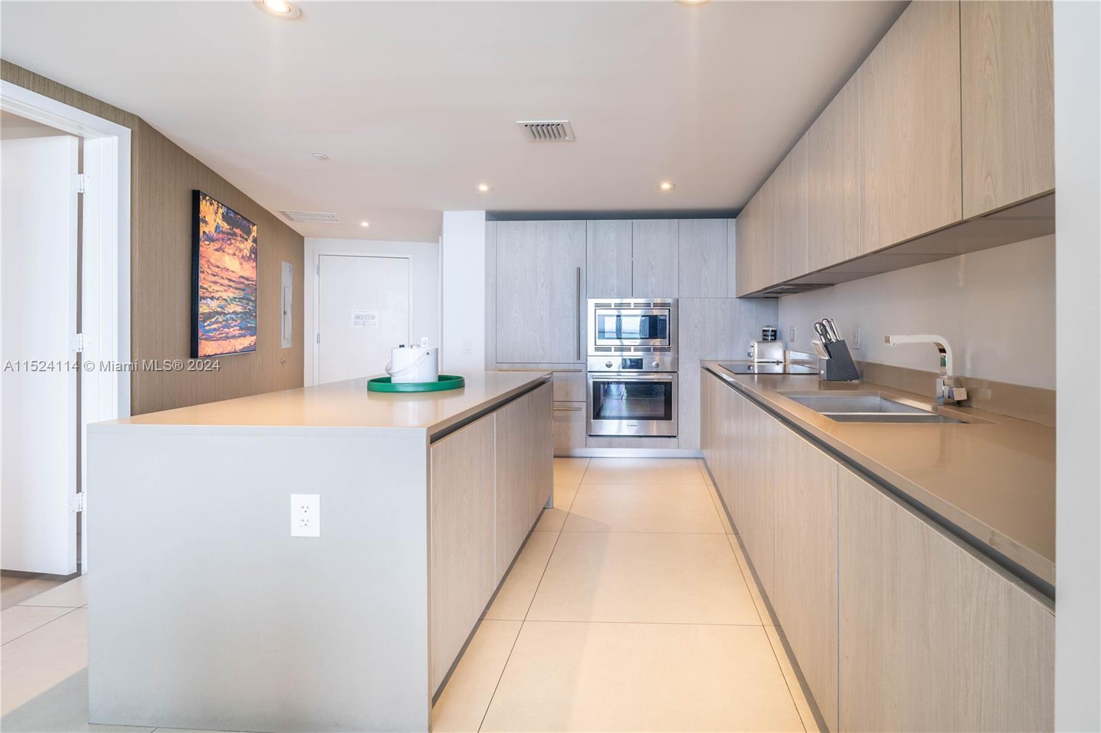 4111 S Ocean Dr 3112, Hollywood, Florida 33019, 1 Bedroom Bedrooms, ,1 BathroomBathrooms,Residential,For Sale,4111 S Ocean Dr 3112,A11524114