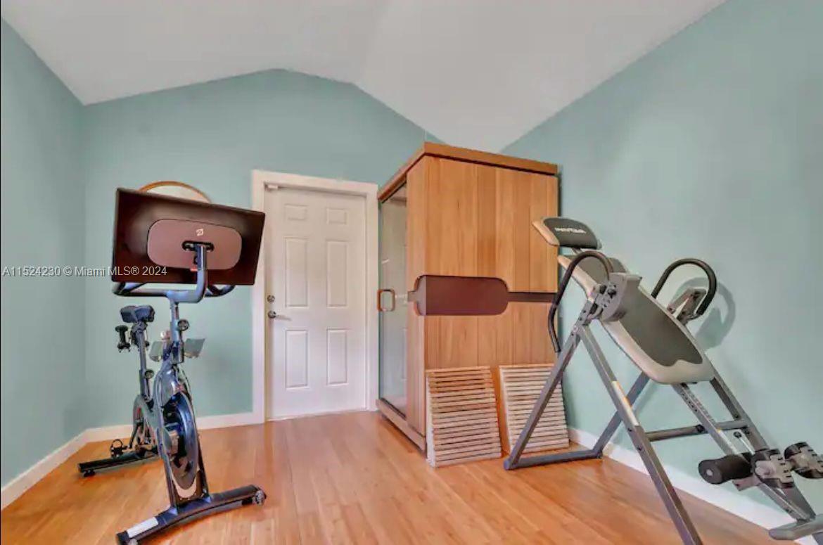 Biscayne Park, Florida 33161, 4 Bedrooms Bedrooms, ,2 BathroomsBathrooms,Residentiallease,For Rent,A11524230