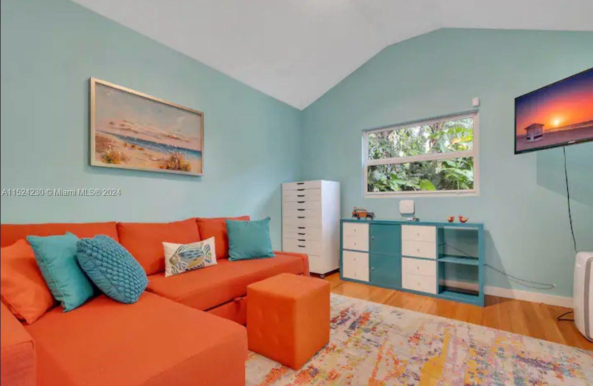 Biscayne Park, Florida 33161, 4 Bedrooms Bedrooms, ,2 BathroomsBathrooms,Residentiallease,For Rent,A11524230