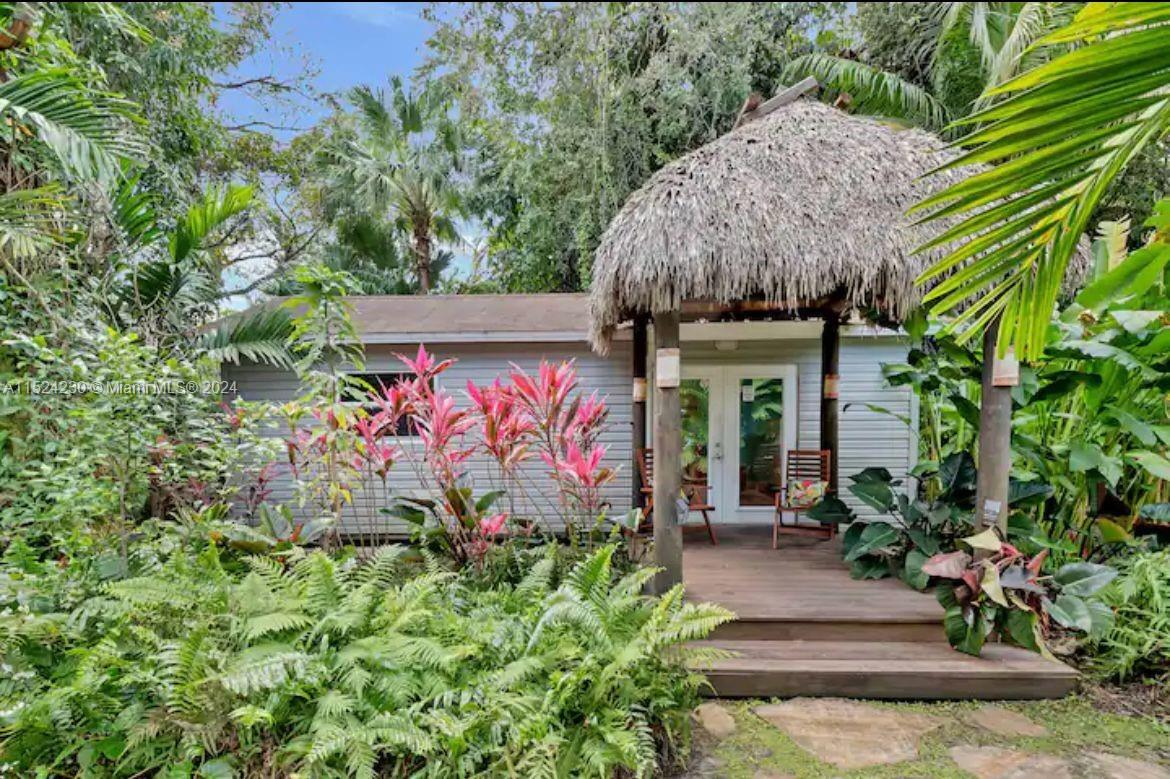 Biscayne Park, Florida 33161, 4 Bedrooms Bedrooms, ,2 BathroomsBathrooms,Residentiallease,For Rent,A11524230