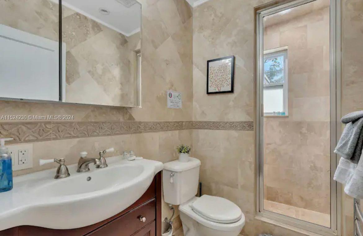 Biscayne Park, Florida 33161, 4 Bedrooms Bedrooms, ,2 BathroomsBathrooms,Residentiallease,For Rent,A11524230