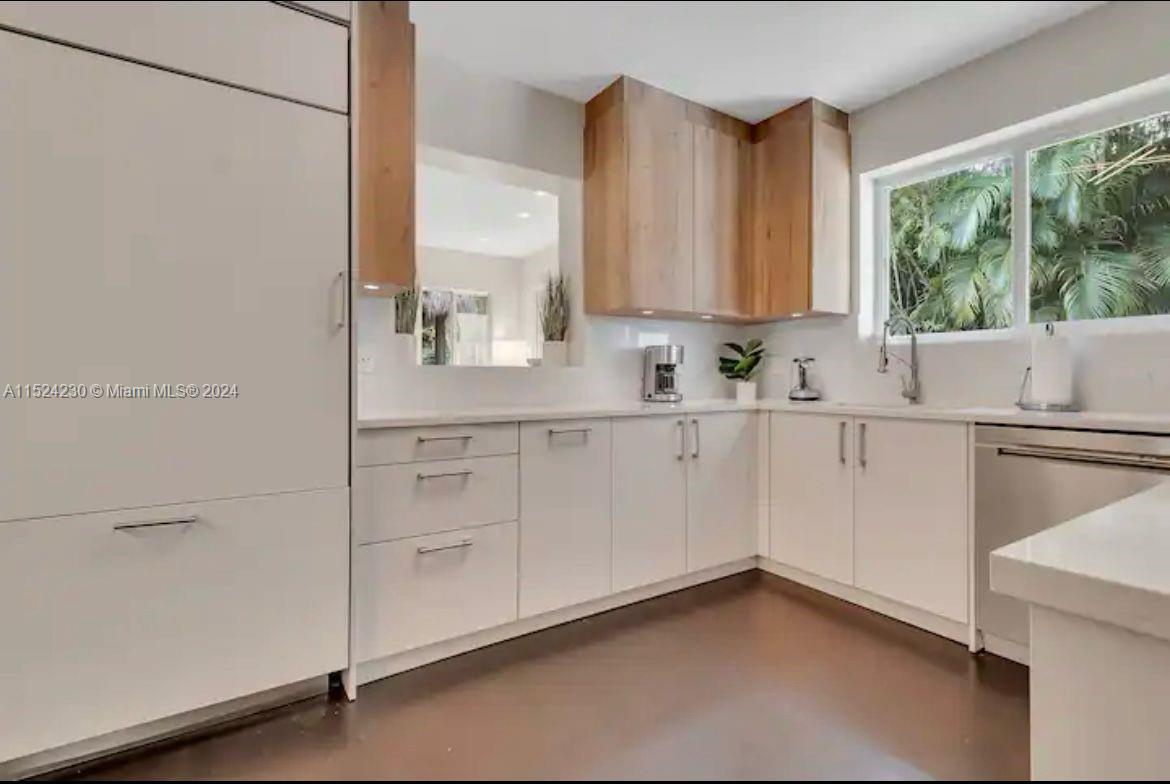 Biscayne Park, Florida 33161, 4 Bedrooms Bedrooms, ,2 BathroomsBathrooms,Residentiallease,For Rent,A11524230