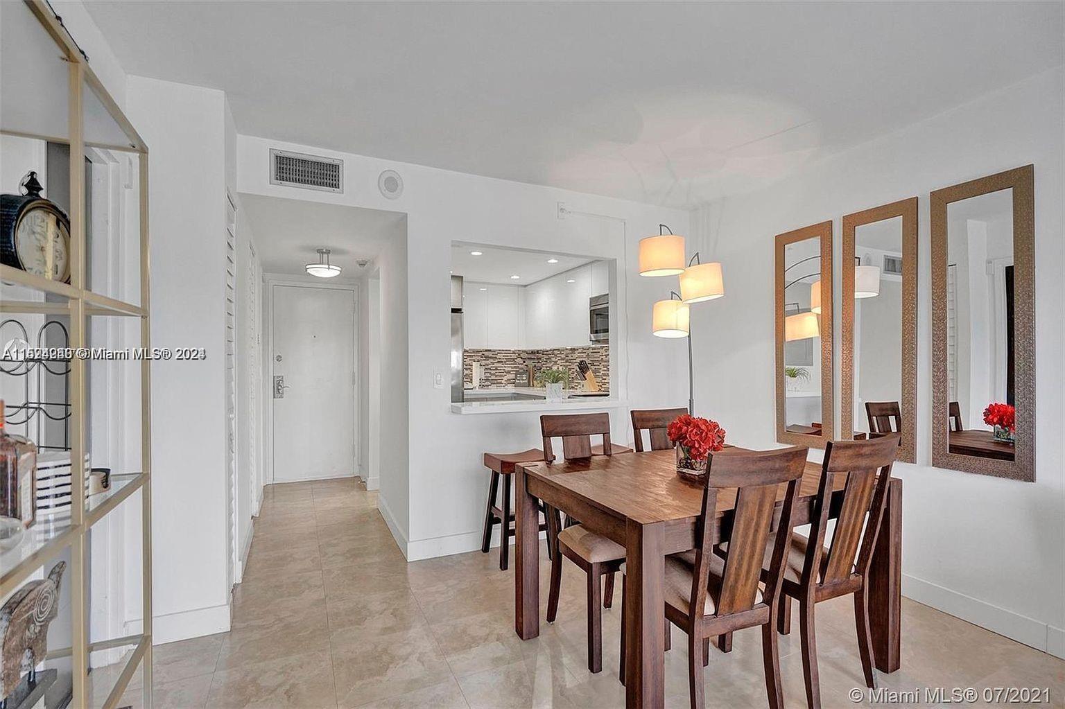13499 Biscayne Blvd 503, North Miami, Florida 33181, 1 Bedroom Bedrooms, ,1 BathroomBathrooms,Residential,For Sale,13499 Biscayne Blvd 503,A11524240