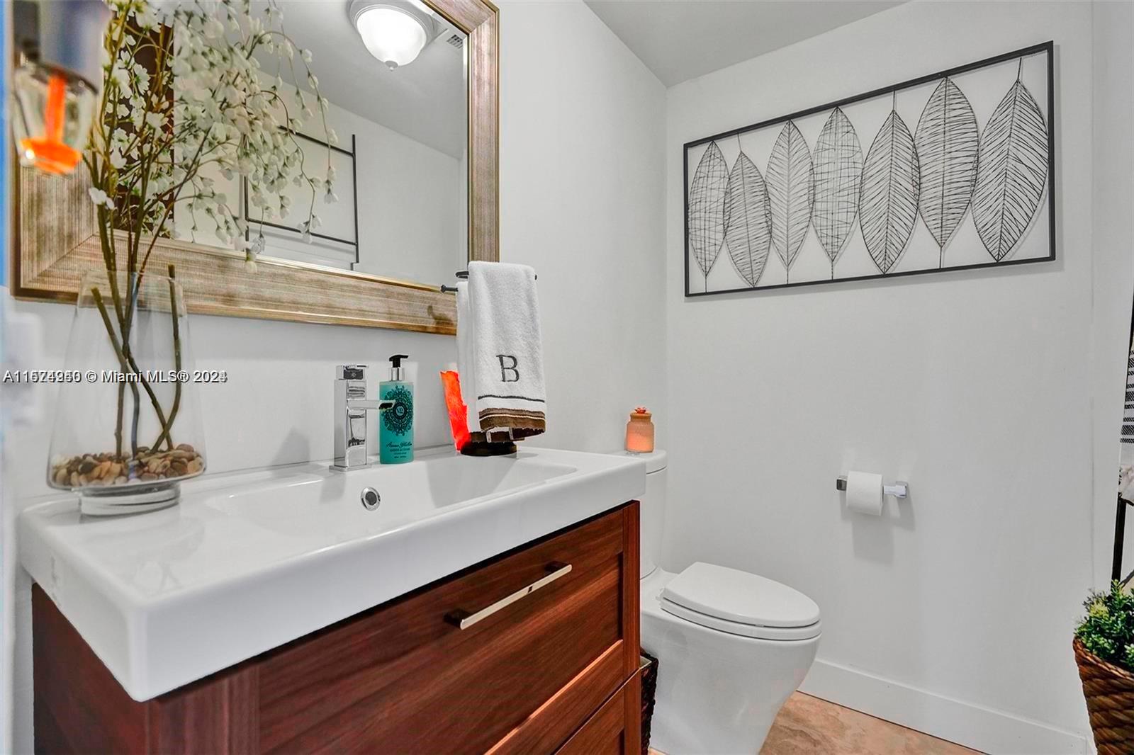 13499 Biscayne Blvd 503, North Miami, Florida 33181, 1 Bedroom Bedrooms, ,1 BathroomBathrooms,Residential,For Sale,13499 Biscayne Blvd 503,A11524240
