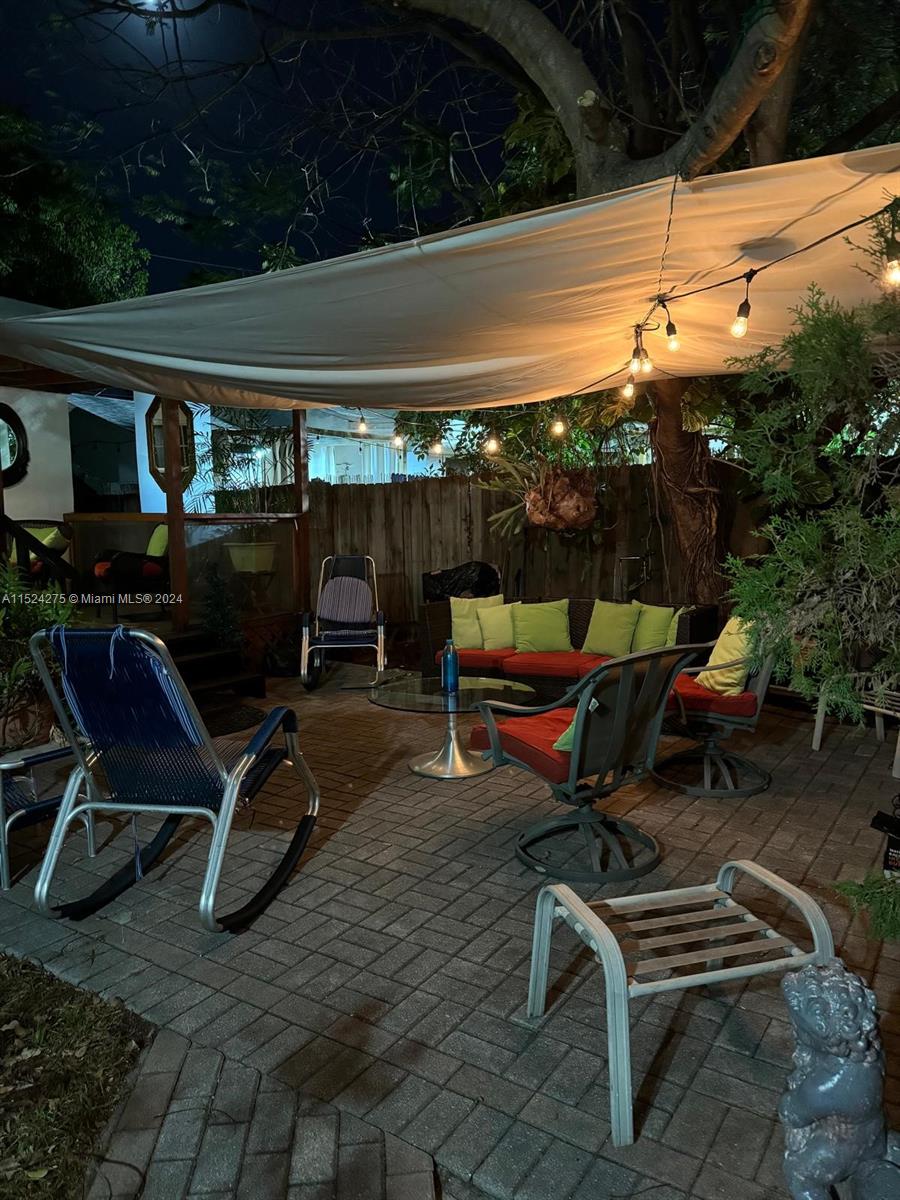912 SW 9th Ave, Miami, Florida 33130, 2 Bedrooms Bedrooms, ,1 BathroomBathrooms,Residential,For Sale,912 SW 9th Ave,A11524275