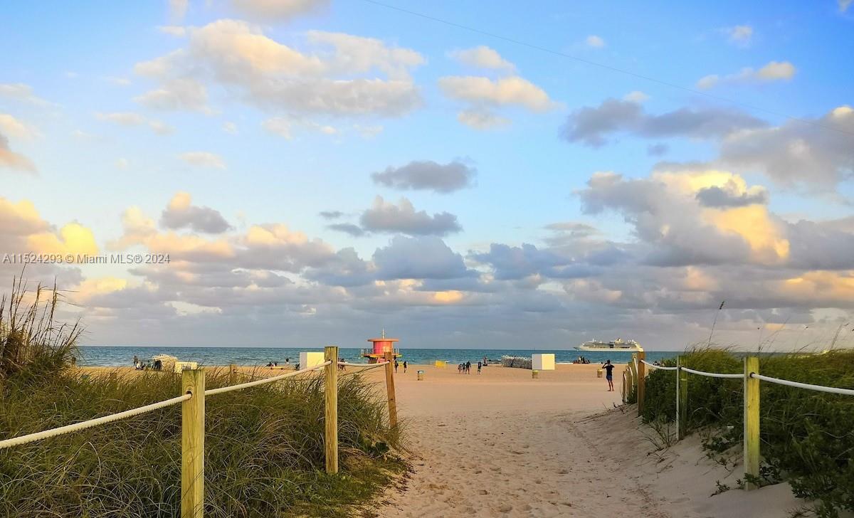 600 Ocean Dr, Miami Beach, Florida 33139, ,Commercialsale,For Sale,600 Ocean Dr,A11524293