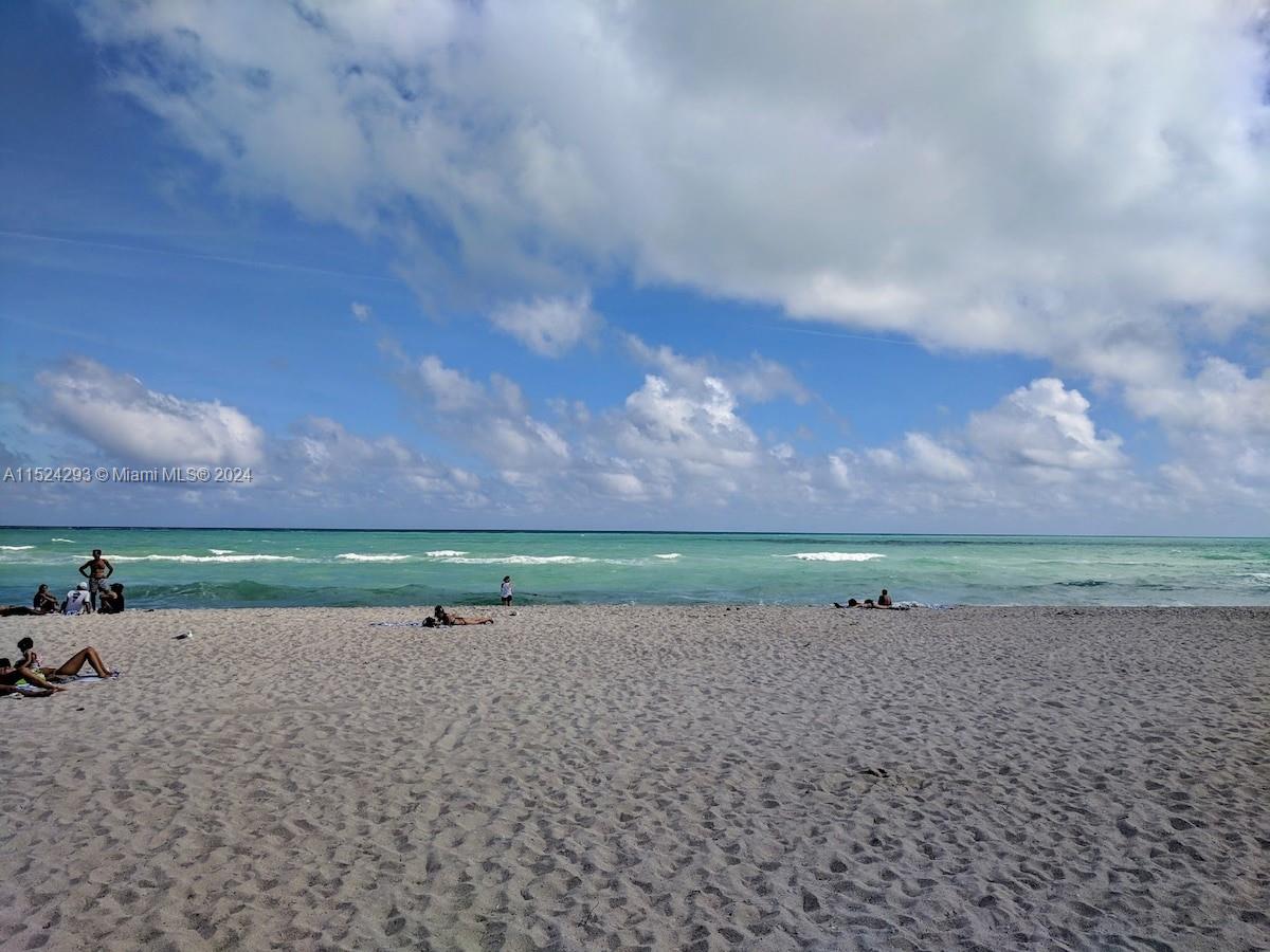 600 Ocean Dr, Miami Beach, Florida 33139, ,Commercialsale,For Sale,600 Ocean Dr,A11524293