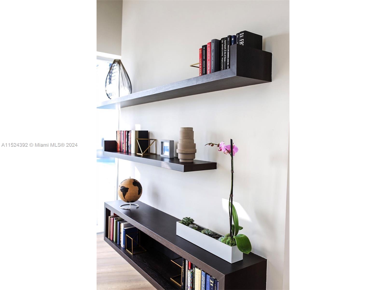 151 SE 1st ST 2907, Miami, Florida 33131, 1 Bedroom Bedrooms, 1 Room Rooms,1 BathroomBathrooms,Residential,For Sale,151 SE 1st ST 2907,A11524392