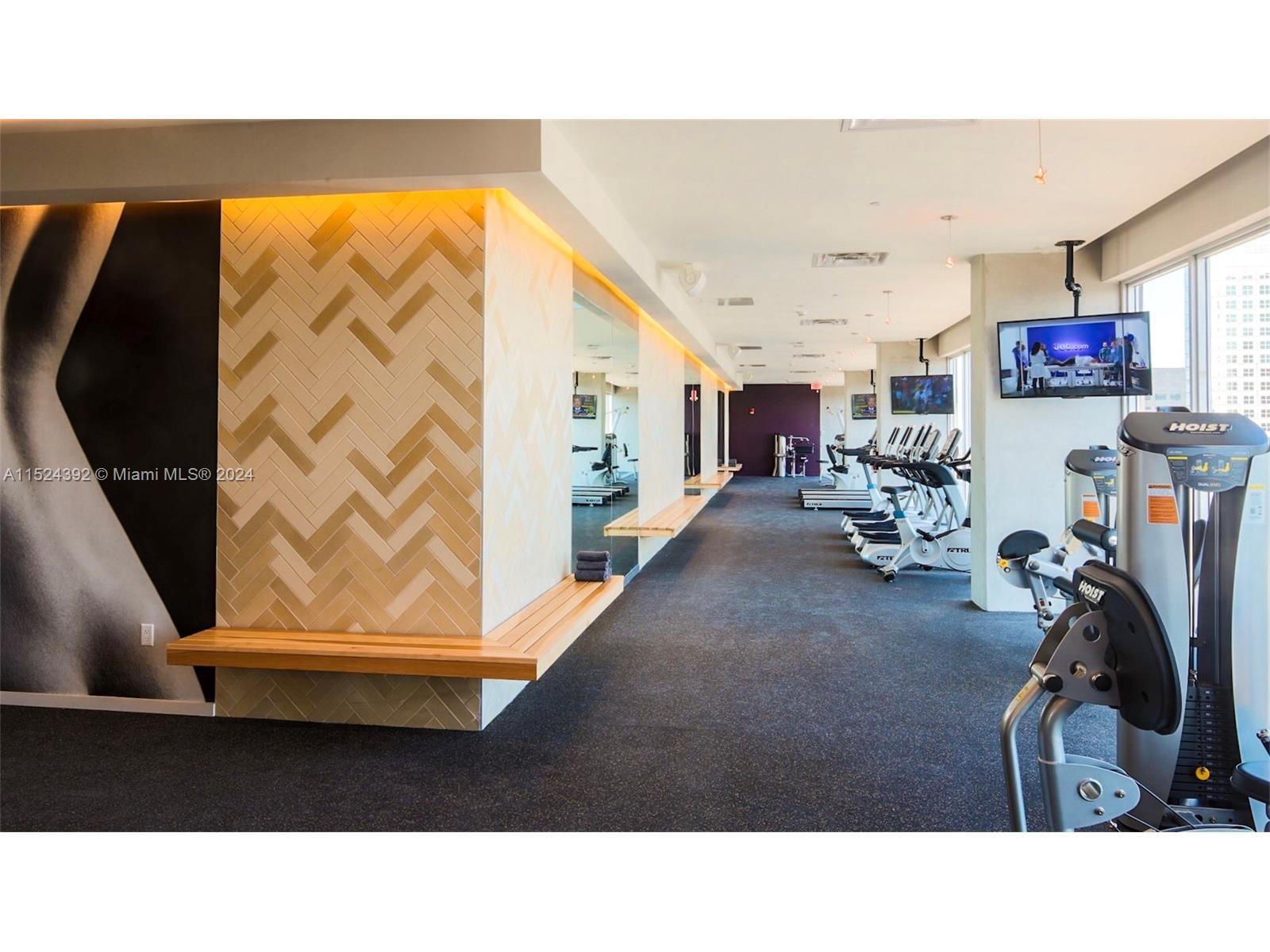 151 SE 1st ST 2907, Miami, Florida 33131, 1 Bedroom Bedrooms, 1 Room Rooms,1 BathroomBathrooms,Residential,For Sale,151 SE 1st ST 2907,A11524392