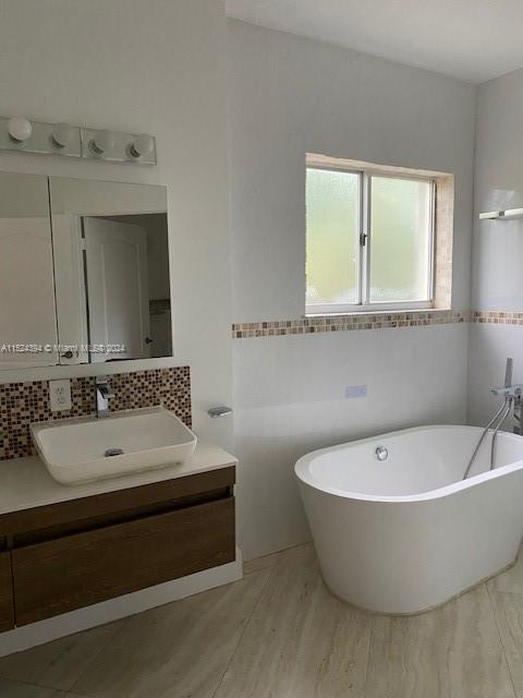 5813 NW 108th Pl 0, Doral, Florida 33178, 4 Bedrooms Bedrooms, ,3 BathroomsBathrooms,Residentiallease,For Rent,5813 NW 108th Pl 0,A11524394