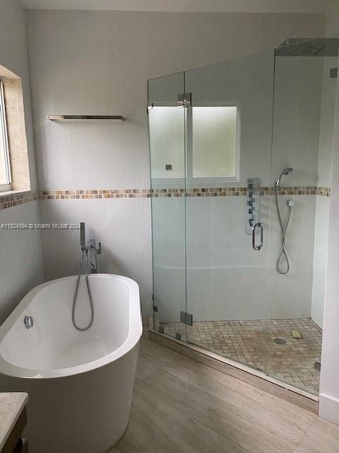 5813 NW 108th Pl 0, Doral, Florida 33178, 4 Bedrooms Bedrooms, ,3 BathroomsBathrooms,Residentiallease,For Rent,5813 NW 108th Pl 0,A11524394
