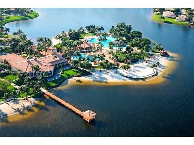 5813 NW 108th Pl 0, Doral, Florida 33178, 4 Bedrooms Bedrooms, ,3 BathroomsBathrooms,Residentiallease,For Rent,5813 NW 108th Pl 0,A11524394