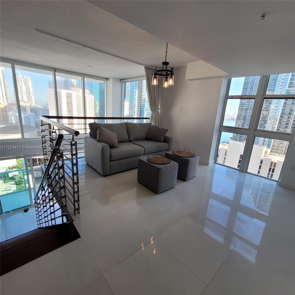 41 SE 5th St 1201, Miami, Florida 33131, 2 Bedrooms Bedrooms, ,2 BathroomsBathrooms,Residentiallease,For Rent,41 SE 5th St 1201,A11524417