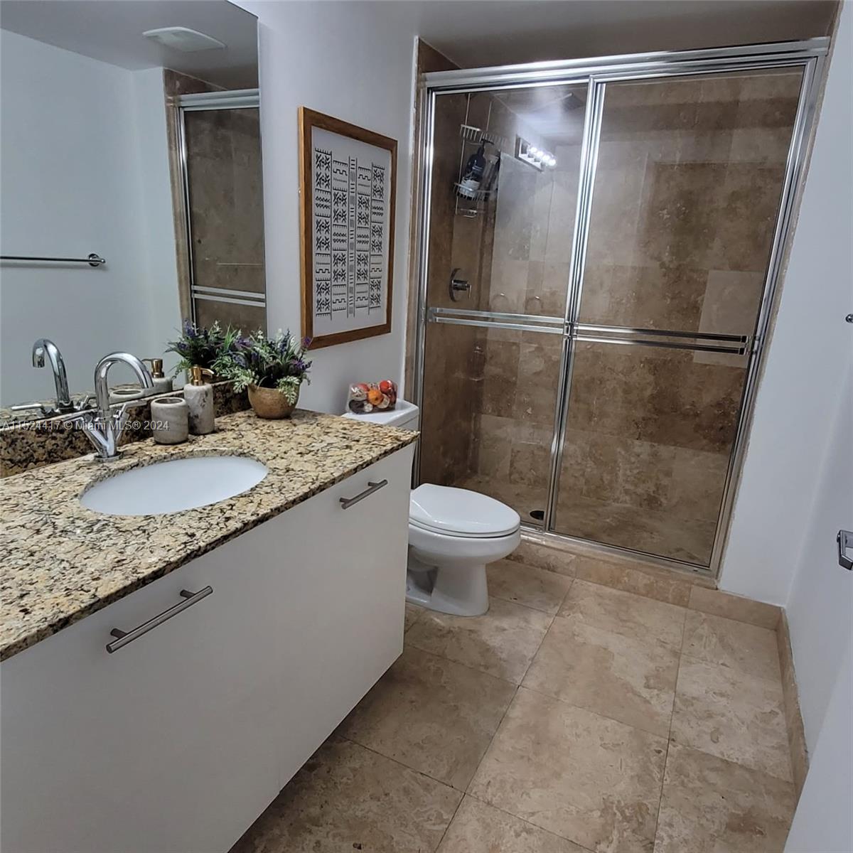 41 SE 5th St 1201, Miami, Florida 33131, 2 Bedrooms Bedrooms, ,2 BathroomsBathrooms,Residentiallease,For Rent,41 SE 5th St 1201,A11524417
