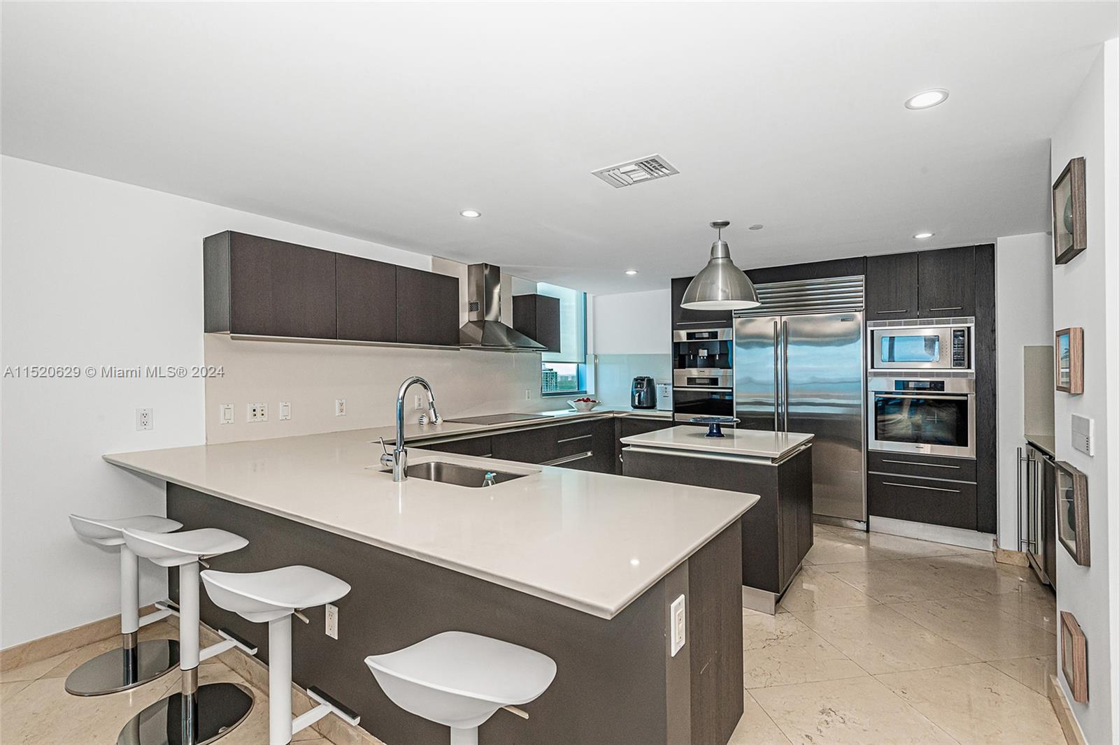 17001 Collins Ave 3101, Sunny Isles Beach, Florida 33160, 4 Bedrooms Bedrooms, ,4 BathroomsBathrooms,Residential,For Sale,17001 Collins Ave 3101,A11520629