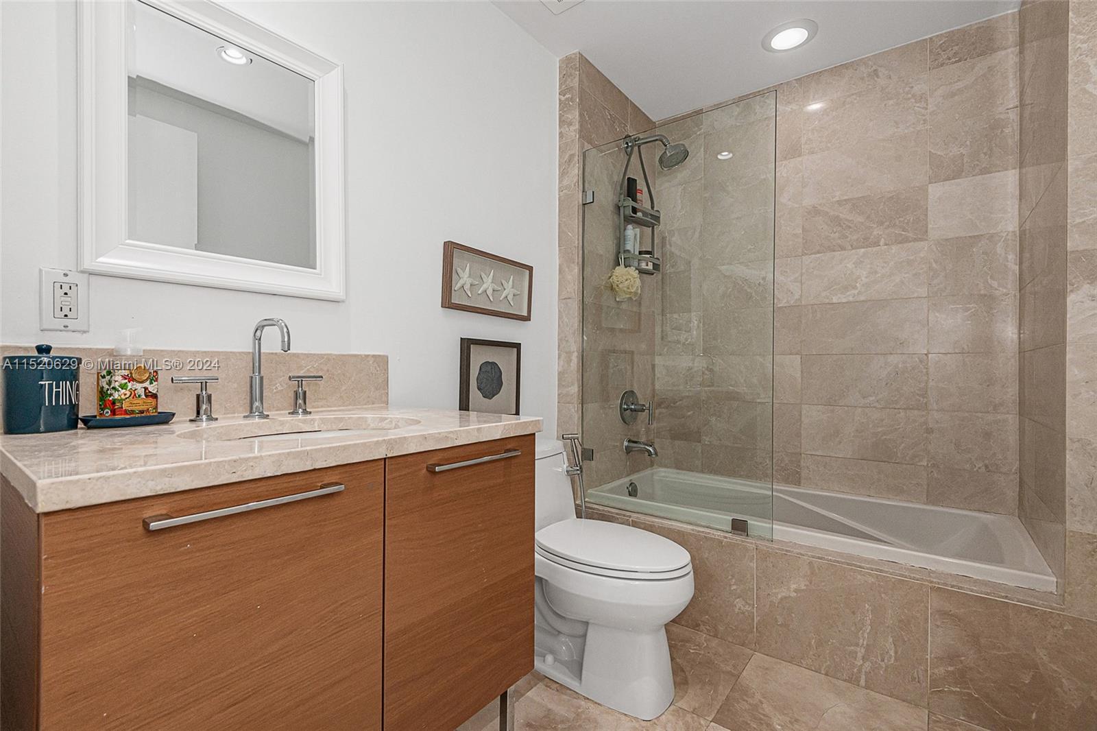 17001 Collins Ave 3101, Sunny Isles Beach, Florida 33160, 4 Bedrooms Bedrooms, ,4 BathroomsBathrooms,Residential,For Sale,17001 Collins Ave 3101,A11520629