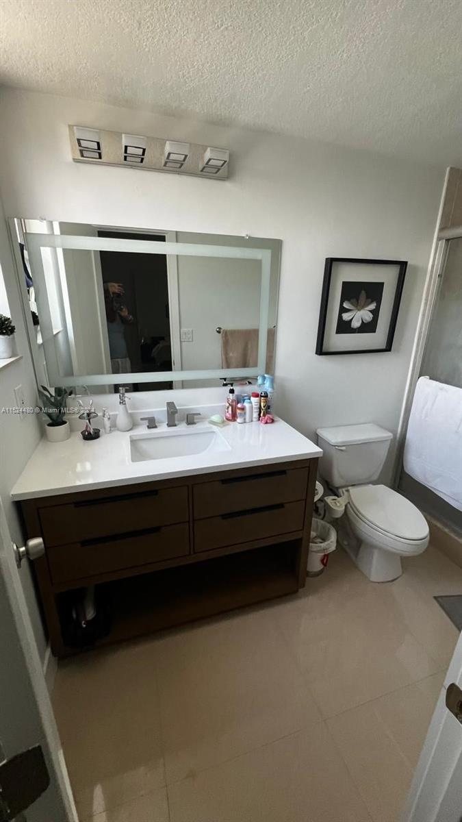 3801 S OCEAN DR 15V, Hollywood, Florida 33019, 2 Bedrooms Bedrooms, ,2 BathroomsBathrooms,Residentiallease,For Rent,3801 S OCEAN DR 15V,A11524480