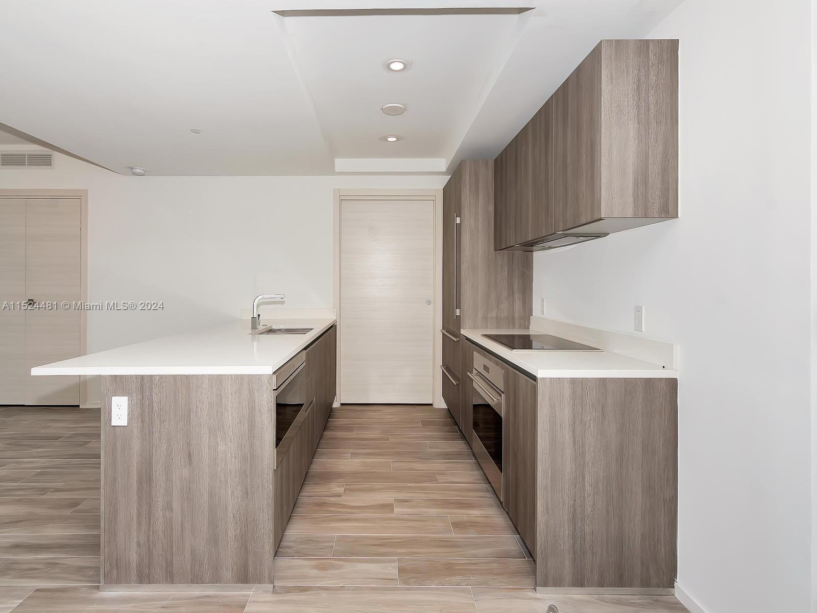 801 S Miami Ave 2310, Miami, Florida 33131, 2 Bedrooms Bedrooms, ,2 BathroomsBathrooms,Residential,For Sale,801 S Miami Ave 2310,A11524481