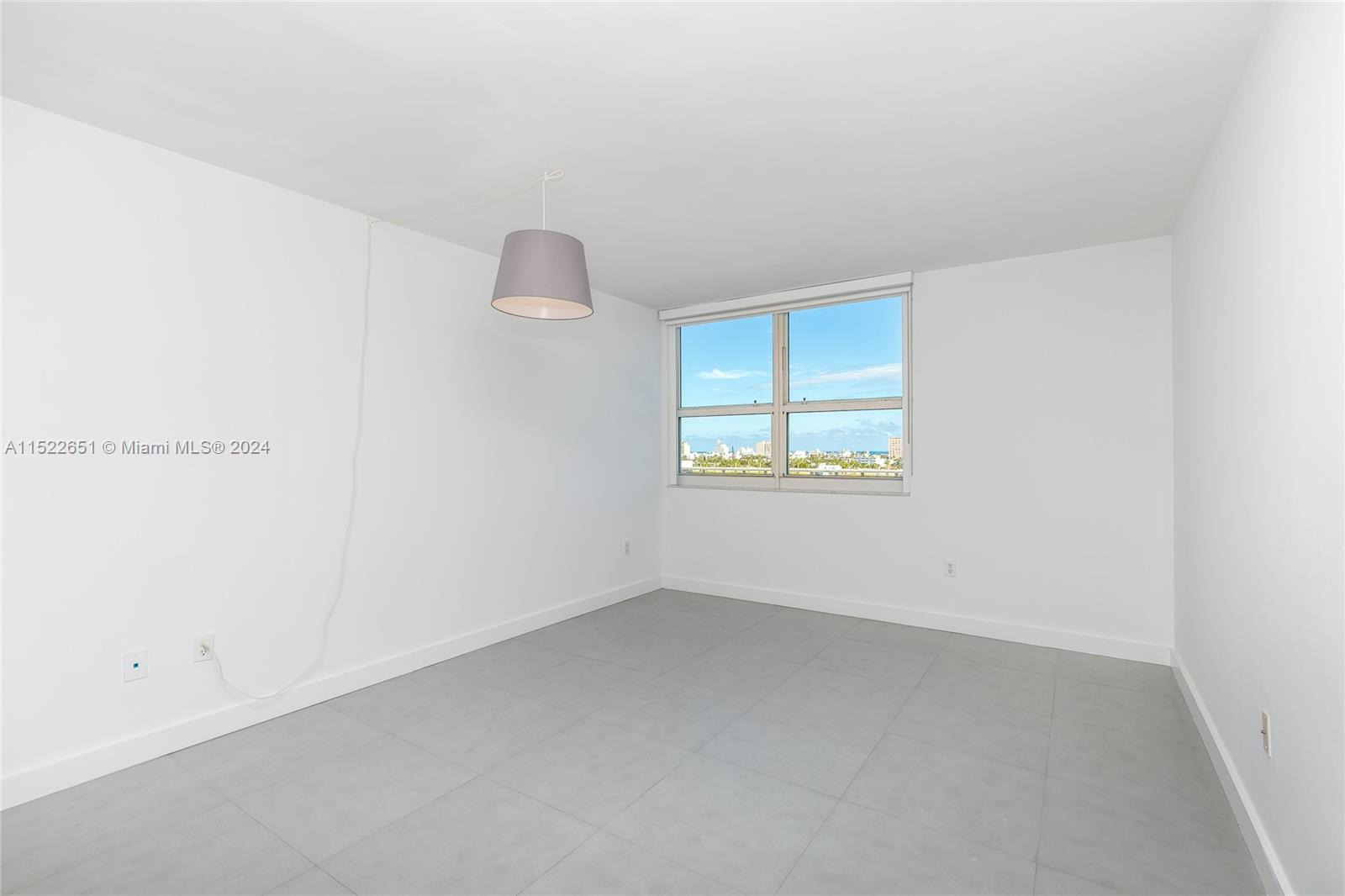 650 West Ave 904, Miami Beach, Florida 33139, 2 Bedrooms Bedrooms, ,2 BathroomsBathrooms,Residential,For Sale,650 West Ave 904,A11522651