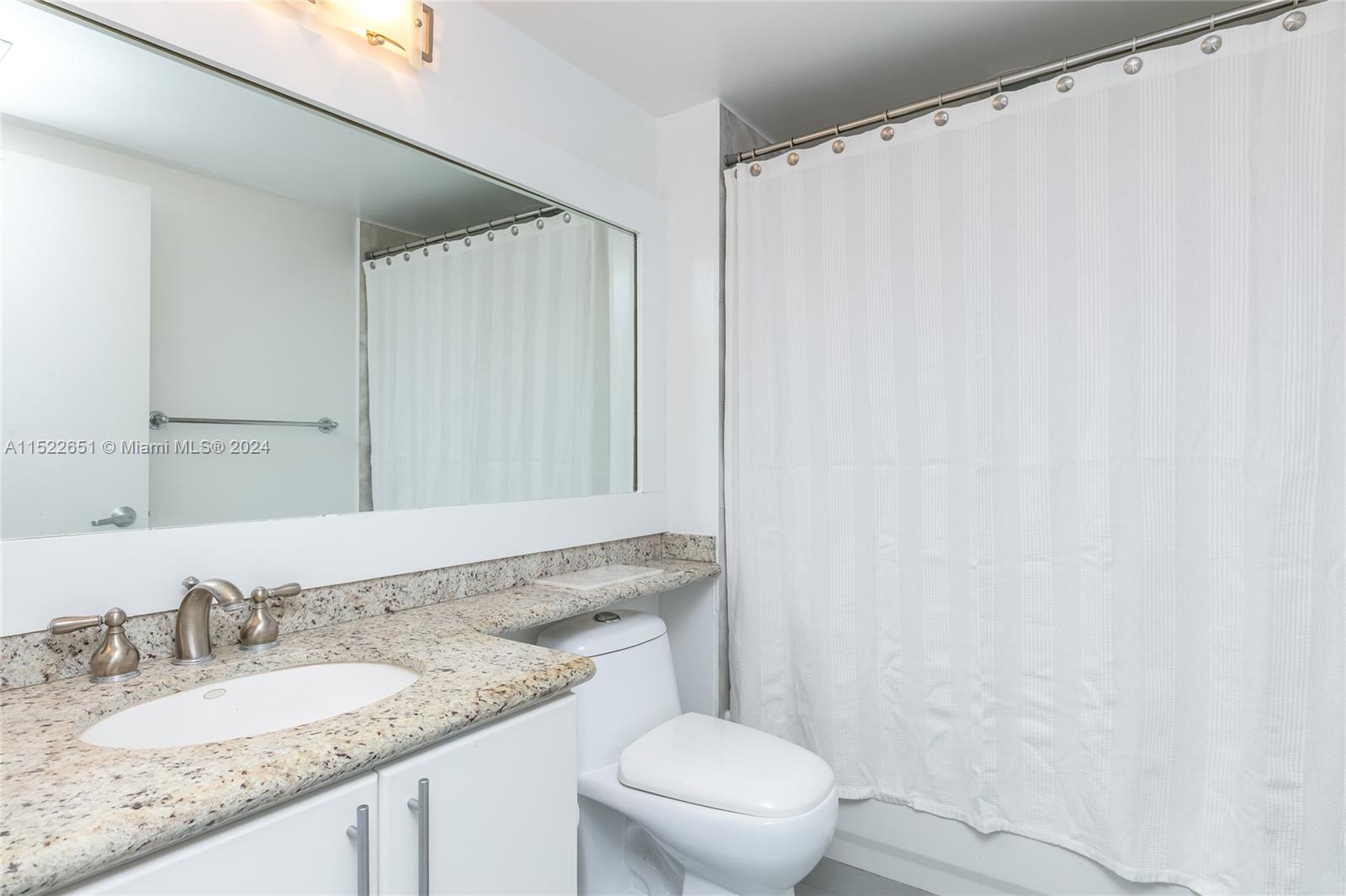 650 West Ave 904, Miami Beach, Florida 33139, 2 Bedrooms Bedrooms, ,2 BathroomsBathrooms,Residential,For Sale,650 West Ave 904,A11522651