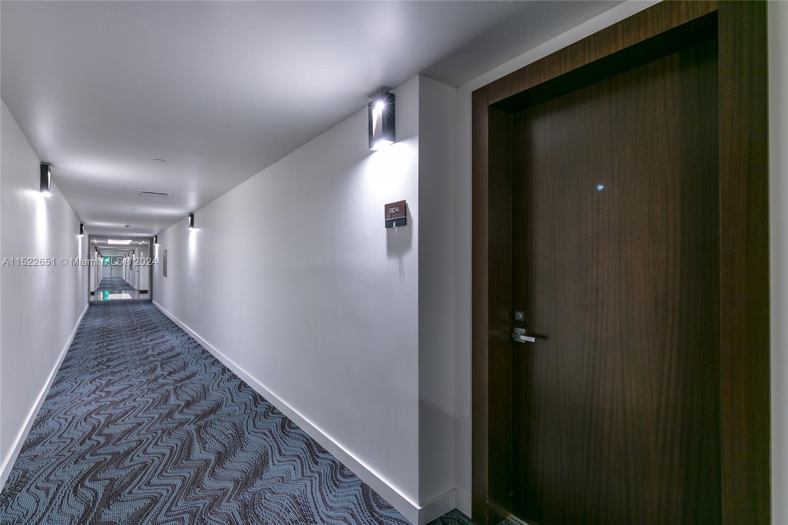 650 West Ave 904, Miami Beach, Florida 33139, 2 Bedrooms Bedrooms, ,2 BathroomsBathrooms,Residential,For Sale,650 West Ave 904,A11522651