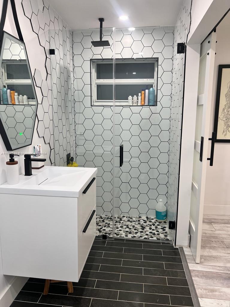 1611 Madison St, Hollywood, Florida 33020, 3 Bedrooms Bedrooms, ,2 BathroomsBathrooms,Residential,For Sale,1611 Madison St,A11524513
