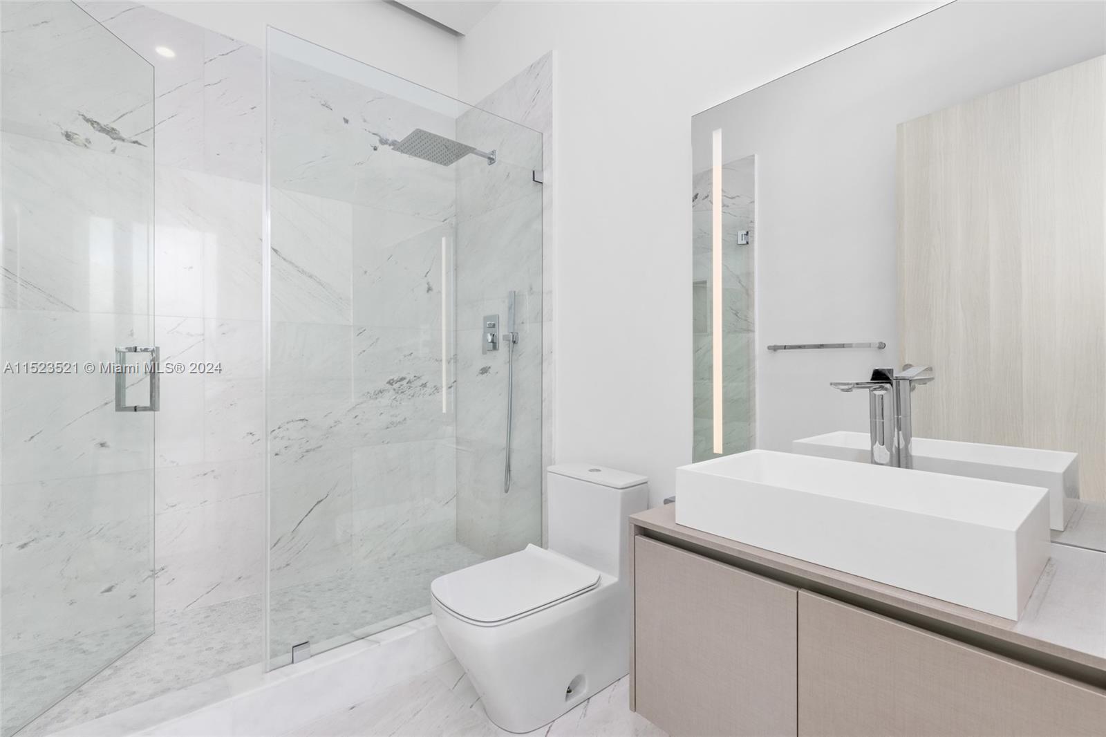 1000 Brickell Plz UPH6202, Miami, Florida 33131, 6 Bedrooms Bedrooms, ,5 BathroomsBathrooms,Residential,For Sale,1000 Brickell Plz UPH6202,A11523521