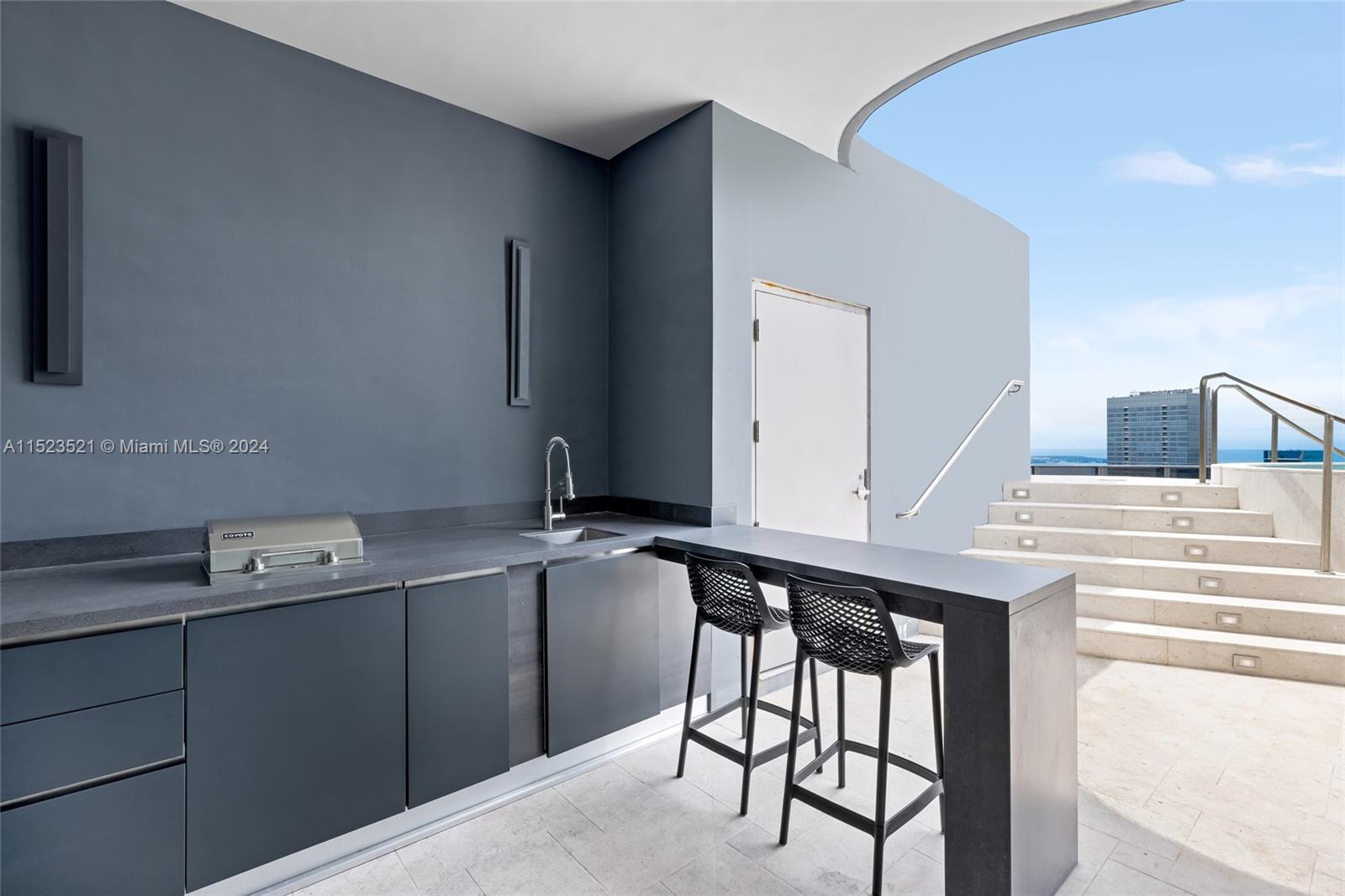 1000 Brickell Plz UPH6202, Miami, Florida 33131, 6 Bedrooms Bedrooms, ,5 BathroomsBathrooms,Residential,For Sale,1000 Brickell Plz UPH6202,A11523521
