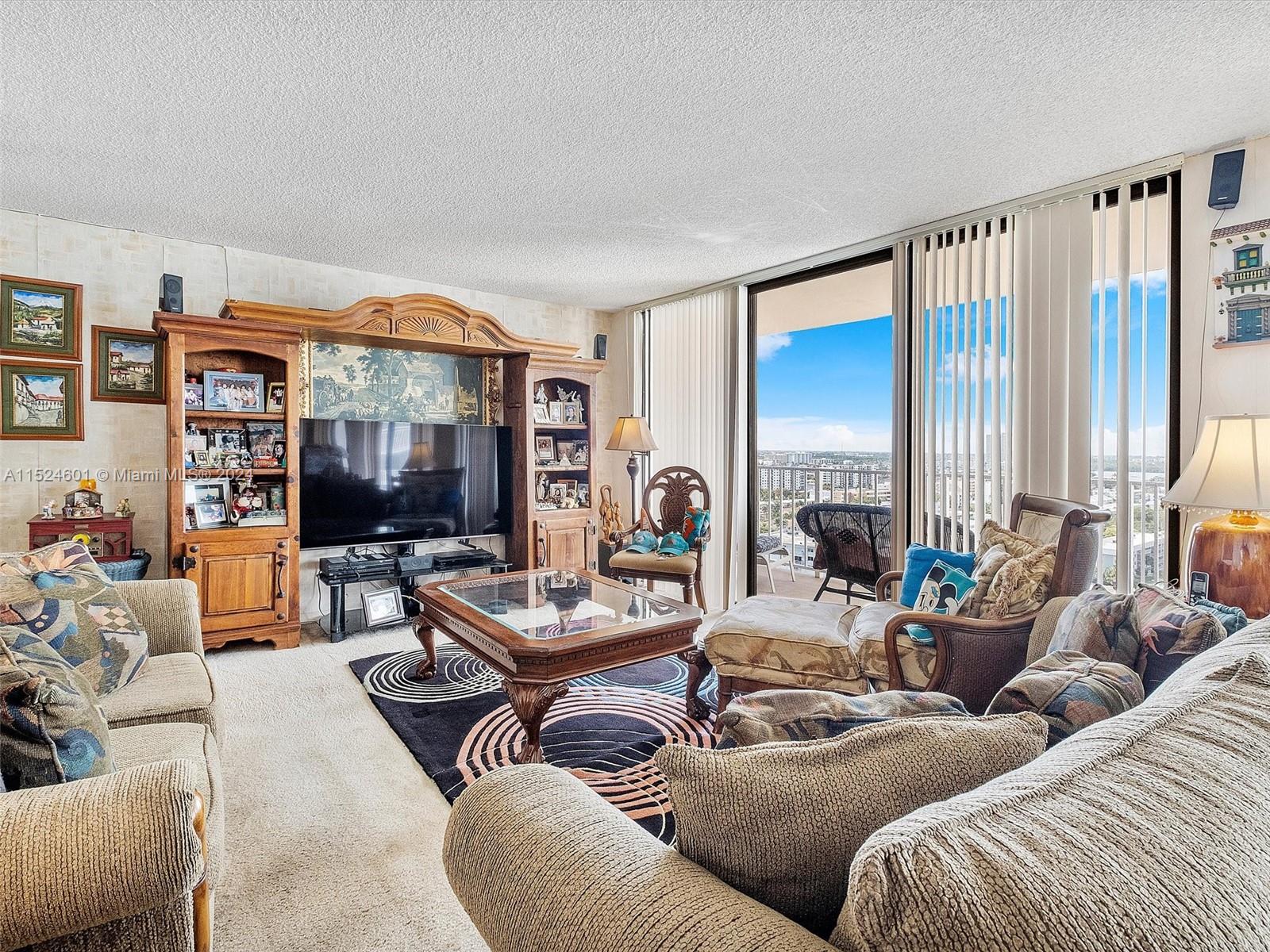 290 174th St 1809, Sunny Isles Beach, Florida 33160, 3 Bedrooms Bedrooms, ,3 BathroomsBathrooms,Residential,For Sale,290 174th St 1809,A11524601