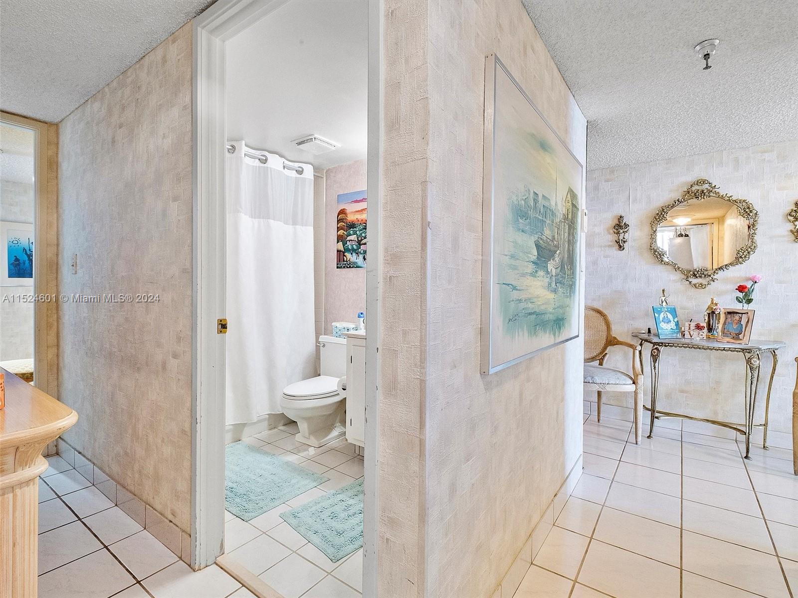 290 174th St 1809, Sunny Isles Beach, Florida 33160, 3 Bedrooms Bedrooms, ,3 BathroomsBathrooms,Residential,For Sale,290 174th St 1809,A11524601