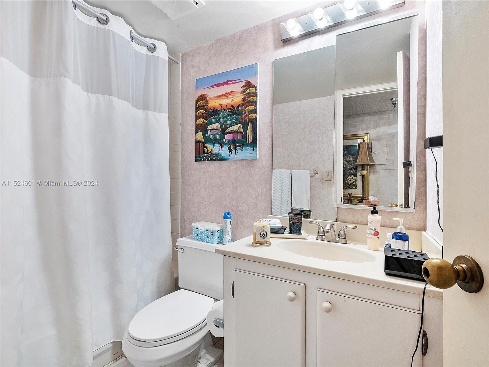 290 174th St 1809, Sunny Isles Beach, Florida 33160, 3 Bedrooms Bedrooms, ,3 BathroomsBathrooms,Residential,For Sale,290 174th St 1809,A11524601