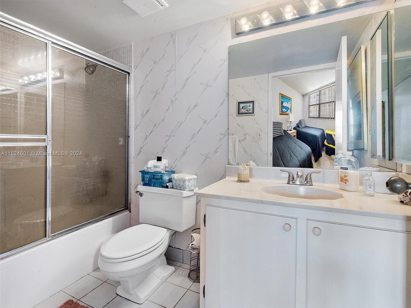 290 174th St 1809, Sunny Isles Beach, Florida 33160, 3 Bedrooms Bedrooms, ,3 BathroomsBathrooms,Residential,For Sale,290 174th St 1809,A11524601