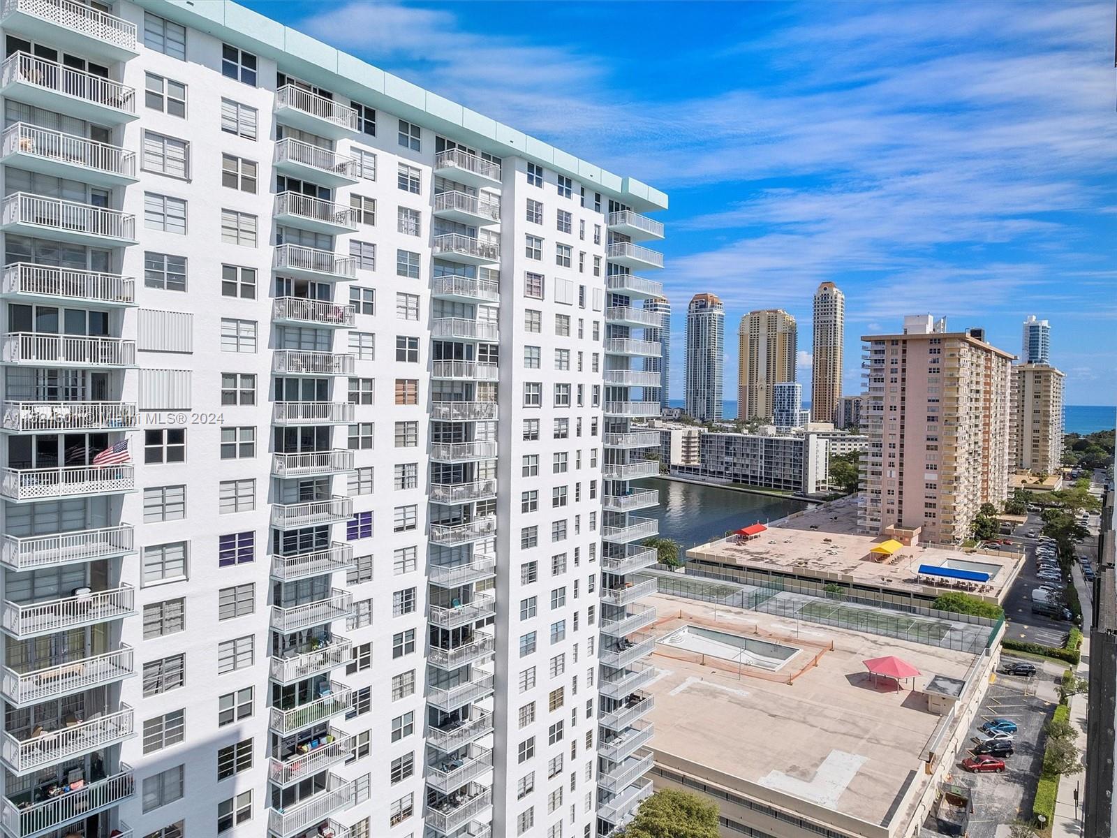 290 174th St 1809, Sunny Isles Beach, Florida 33160, 3 Bedrooms Bedrooms, ,3 BathroomsBathrooms,Residential,For Sale,290 174th St 1809,A11524601