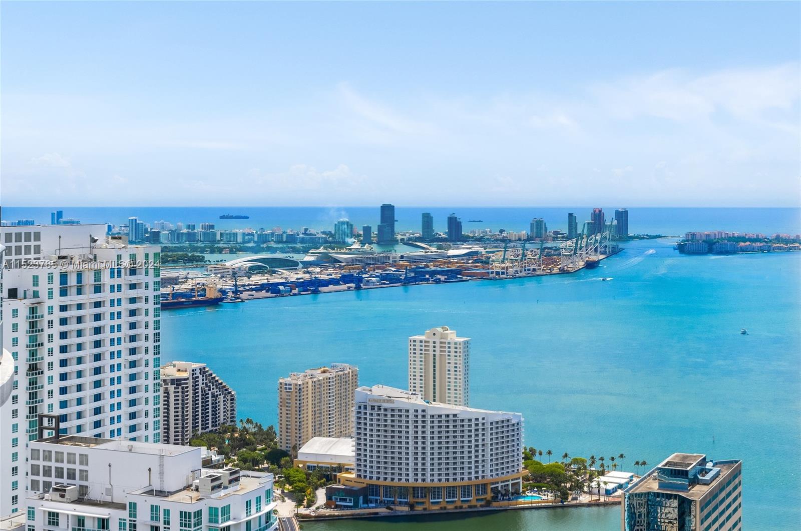 1000 Brickell Plz UPH6202, Miami, Florida 33131, 6 Bedrooms Bedrooms, ,5 BathroomsBathrooms,Residentiallease,For Rent,1000 Brickell Plz UPH6202,A11523785