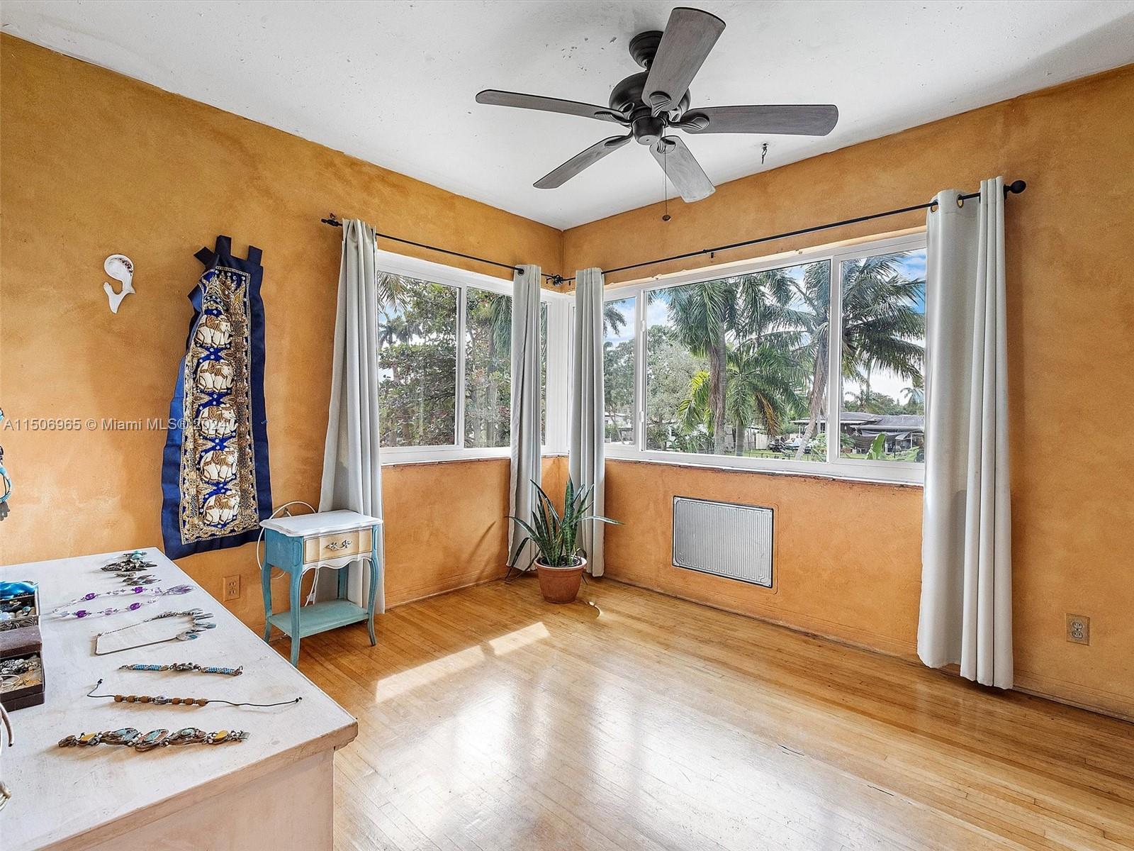 11300 Griffing Blvd, Biscayne Park, Florida 33161, 4 Bedrooms Bedrooms, ,3 BathroomsBathrooms,Residentiallease,For Rent,11300 Griffing Blvd,A11506965