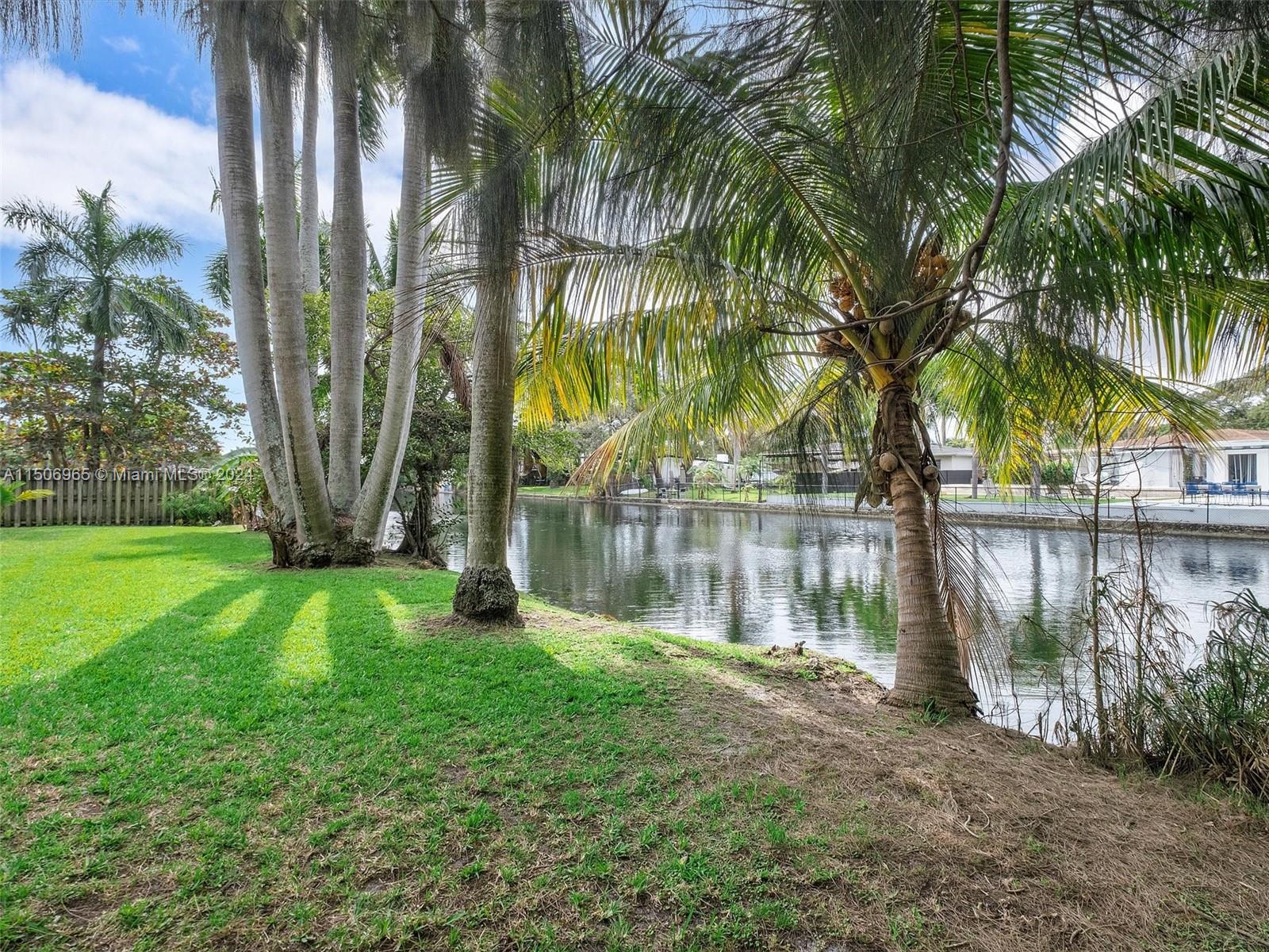 11300 Griffing Blvd, Biscayne Park, Florida 33161, 4 Bedrooms Bedrooms, ,3 BathroomsBathrooms,Residentiallease,For Rent,11300 Griffing Blvd,A11506965