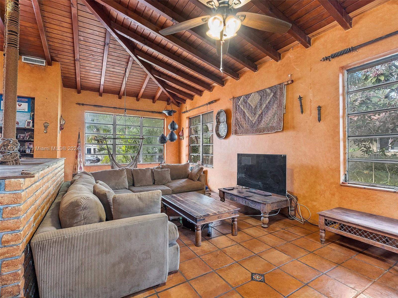 11300 Griffing Blvd, Biscayne Park, Florida 33161, 4 Bedrooms Bedrooms, ,3 BathroomsBathrooms,Residentiallease,For Rent,11300 Griffing Blvd,A11506965