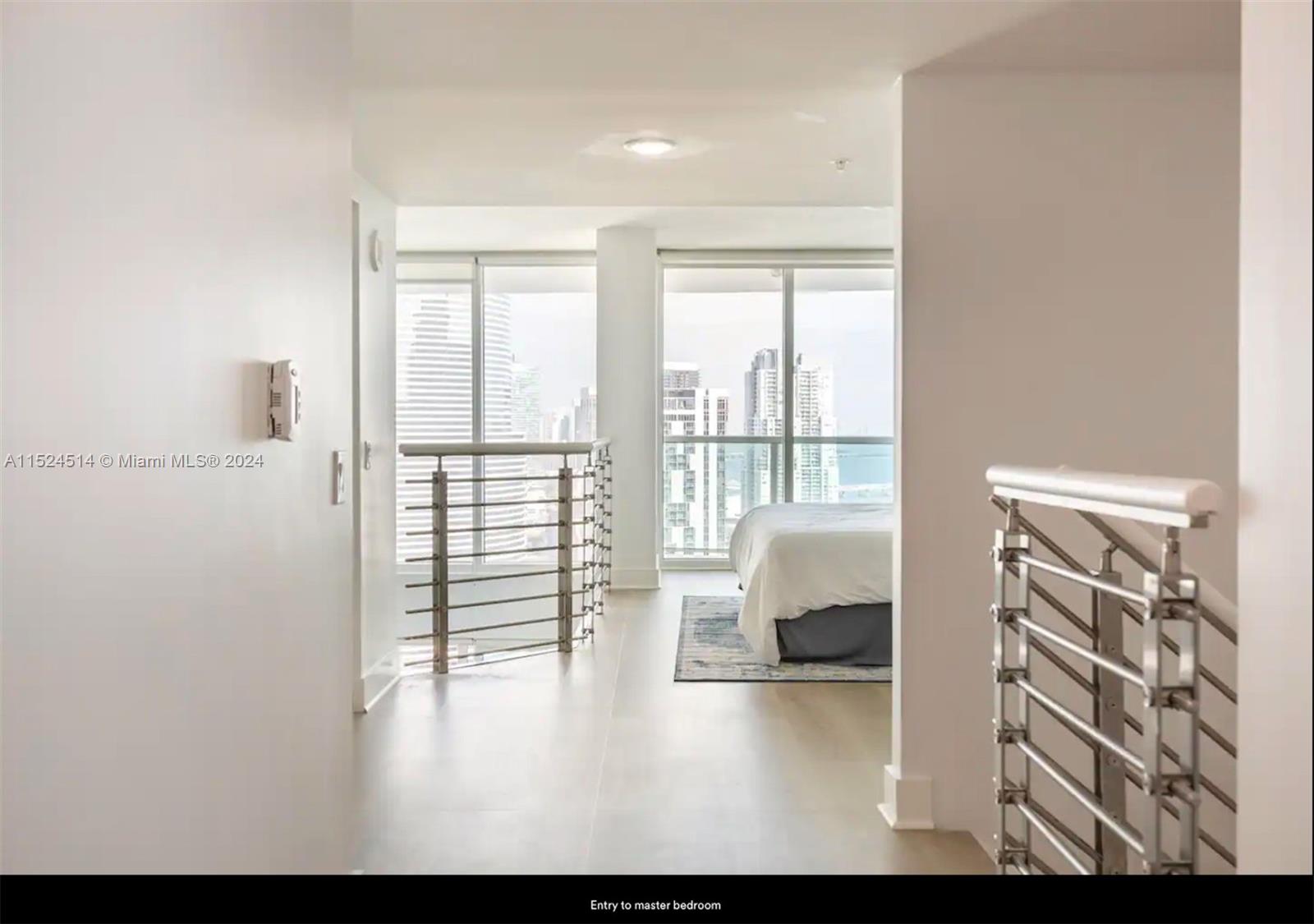41 SE 5th St 2207, Miami, Florida 33131, 2 Bedrooms Bedrooms, ,2 BathroomsBathrooms,Residentiallease,For Rent,41 SE 5th St 2207,A11524514