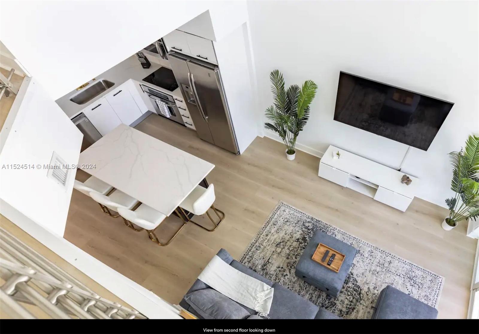 41 SE 5th St 2207, Miami, Florida 33131, 2 Bedrooms Bedrooms, ,2 BathroomsBathrooms,Residentiallease,For Rent,41 SE 5th St 2207,A11524514