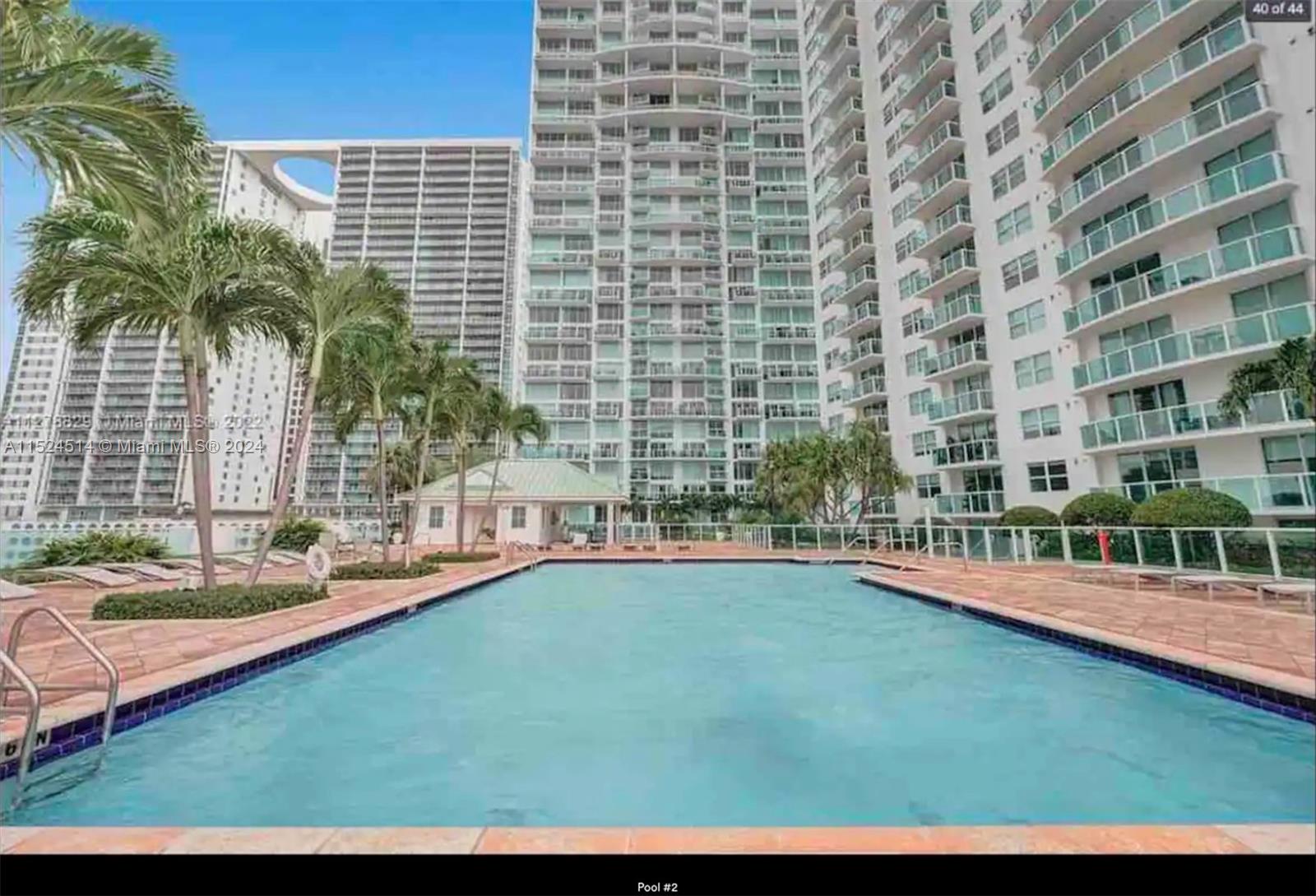 41 SE 5th St 2207, Miami, Florida 33131, 2 Bedrooms Bedrooms, ,2 BathroomsBathrooms,Residentiallease,For Rent,41 SE 5th St 2207,A11524514