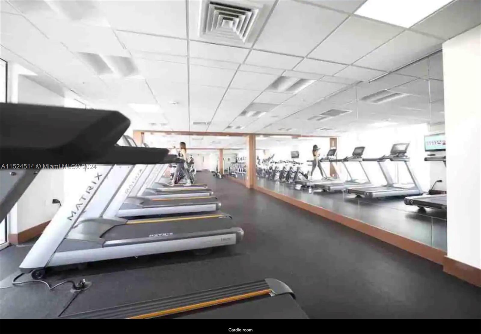 41 SE 5th St 2207, Miami, Florida 33131, 2 Bedrooms Bedrooms, ,2 BathroomsBathrooms,Residentiallease,For Rent,41 SE 5th St 2207,A11524514