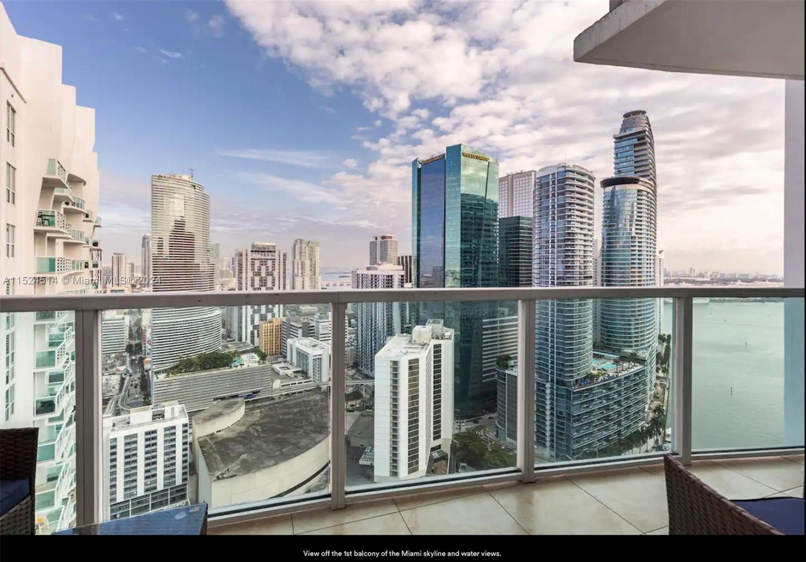 41 SE 5th St 2207, Miami, Florida 33131, 2 Bedrooms Bedrooms, ,2 BathroomsBathrooms,Residentiallease,For Rent,41 SE 5th St 2207,A11524514