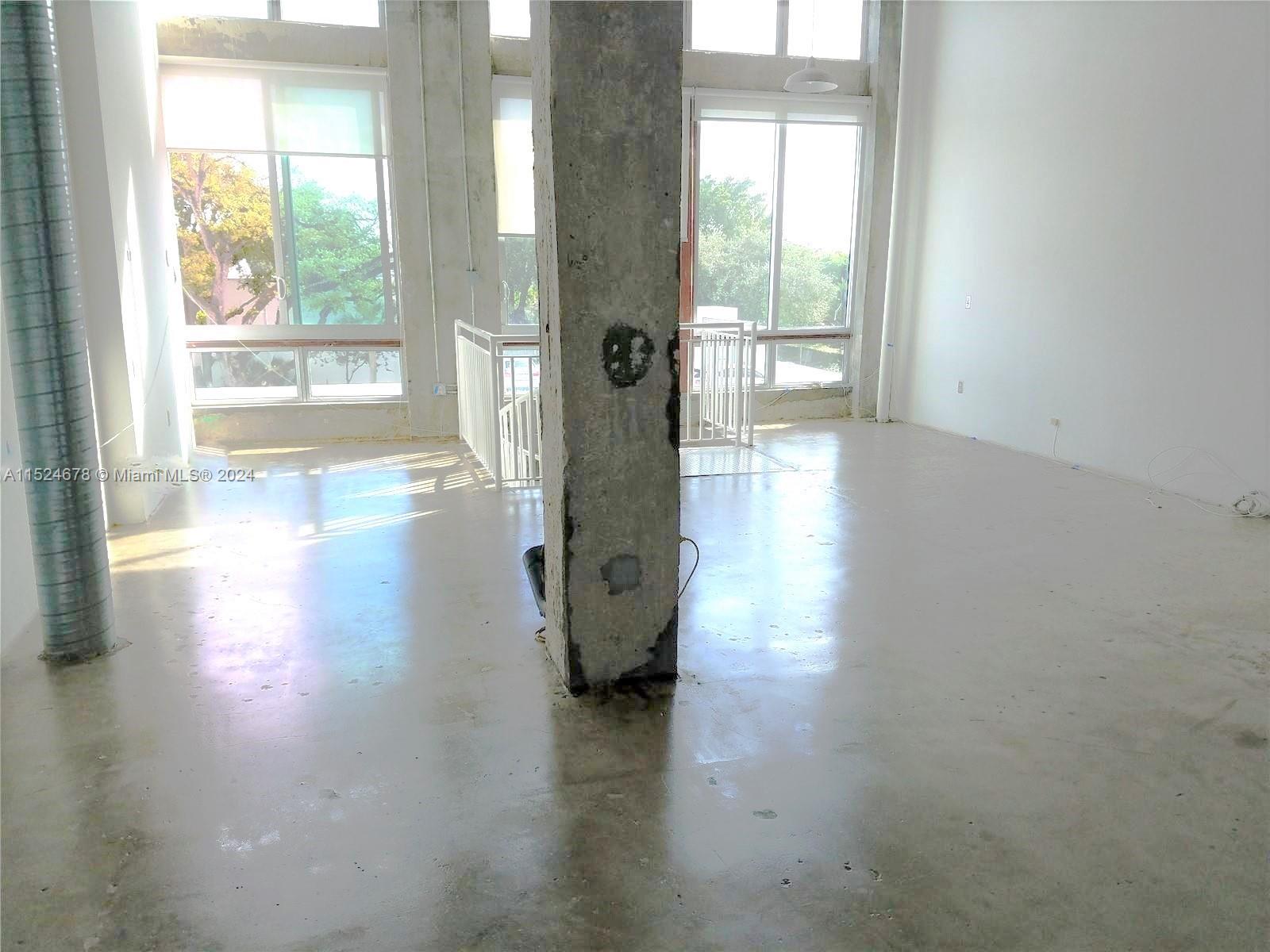 8101 Biscayne Blvd R-305, Miami, Florida 33138, 1 Bedroom Bedrooms, ,1 BathroomBathrooms,Residentiallease,For Rent,8101 Biscayne Blvd R-305,A11524678