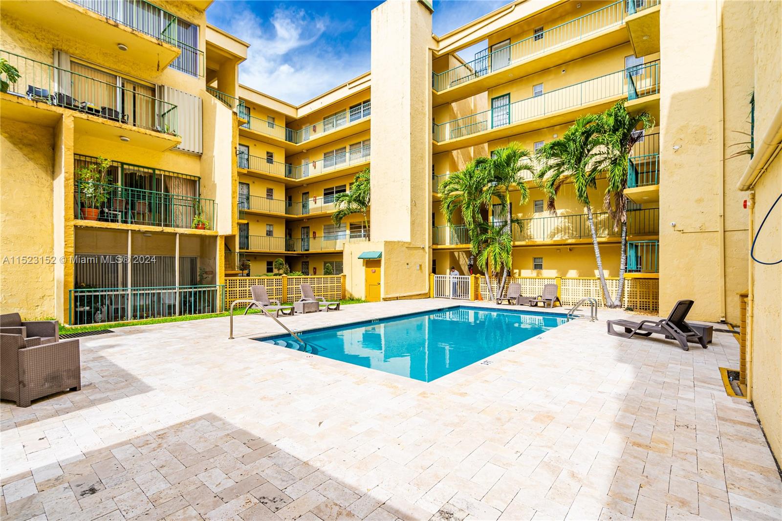 4500 W 19th Ct 241, Hialeah, Florida 33012, 1 Bedroom Bedrooms, ,1 BathroomBathrooms,Residential,For Sale,4500 W 19th Ct 241,A11523152