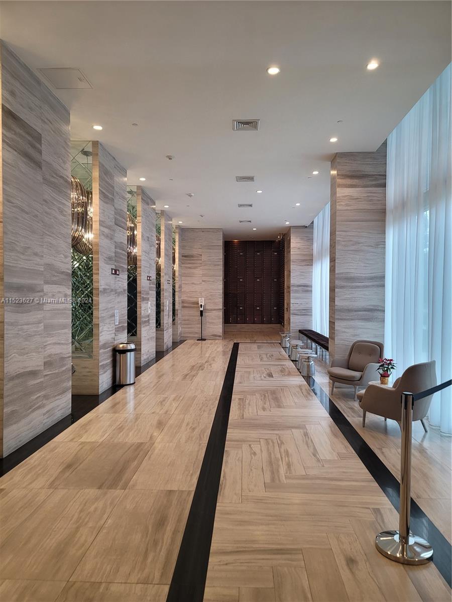 2000 metropica Way 2411, Sunrise, Florida 33323, 2 Bedrooms Bedrooms, ,2 BathroomsBathrooms,Residential,For Sale,2000 metropica Way 2411,A11523627