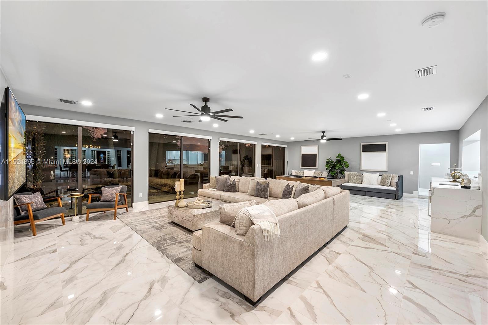 1030 SW 14th Ter, Fort Lauderdale, Florida 33312, 4 Bedrooms Bedrooms, ,3 BathroomsBathrooms,Residential,For Sale,1030 SW 14th Ter,A11524866