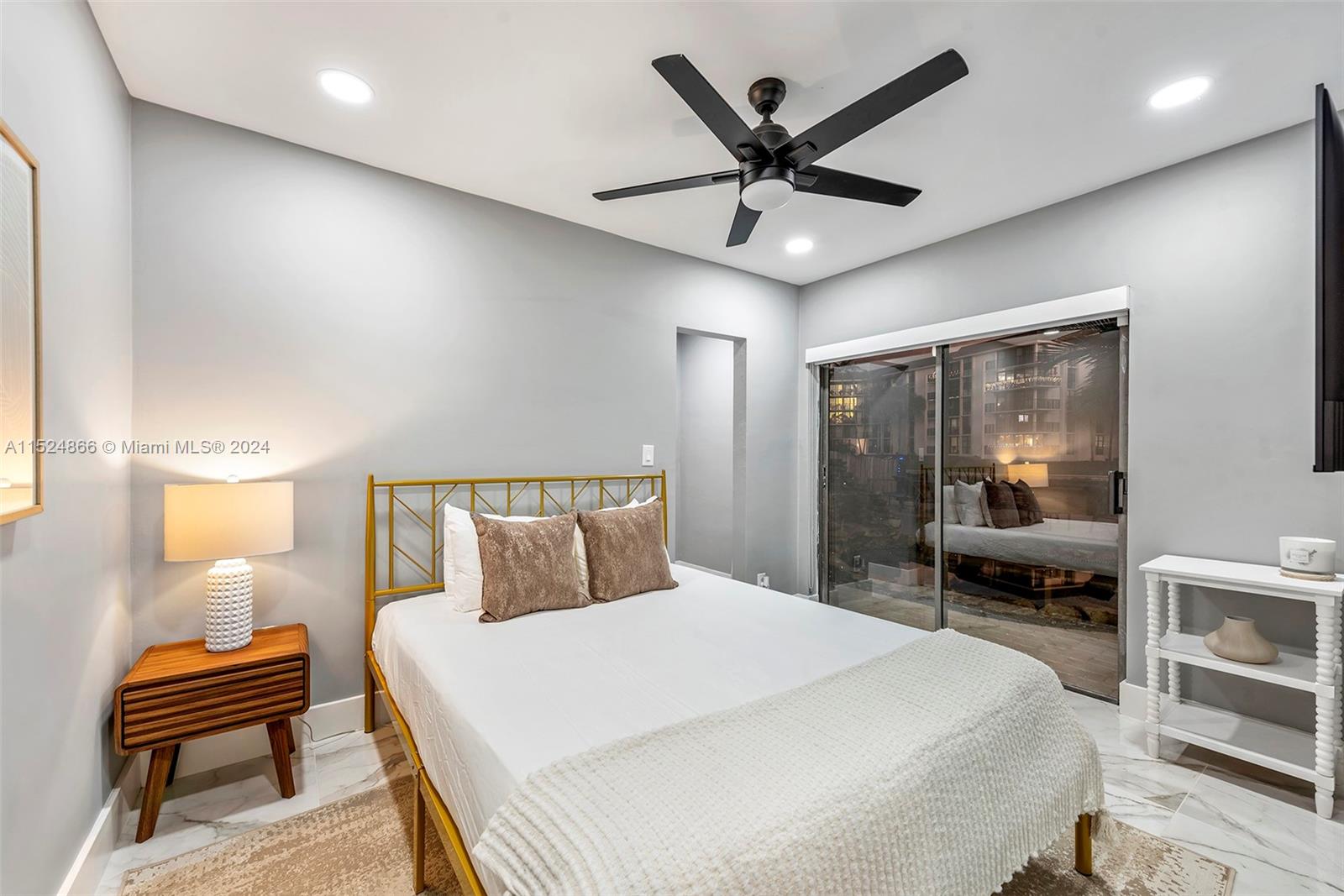 1030 SW 14th Ter, Fort Lauderdale, Florida 33312, 4 Bedrooms Bedrooms, ,3 BathroomsBathrooms,Residential,For Sale,1030 SW 14th Ter,A11524866